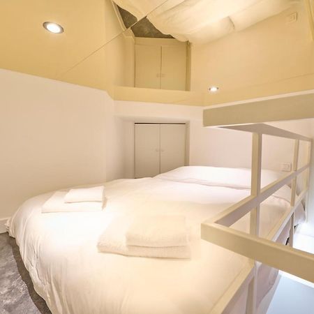 Amazing Studio 2P - Place Saint Georges/ Martyrs Paris Luaran gambar